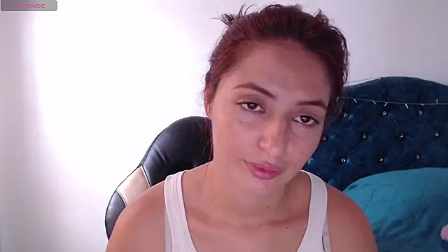Snapshot of Kate_lorens9 chatting on February 2025 02:54:02 PM Kate lorens9 online show from February 2025 02:54:02 PM