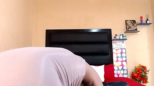 LongPussyLipsxx online show from March 2025 11:19:01 AM