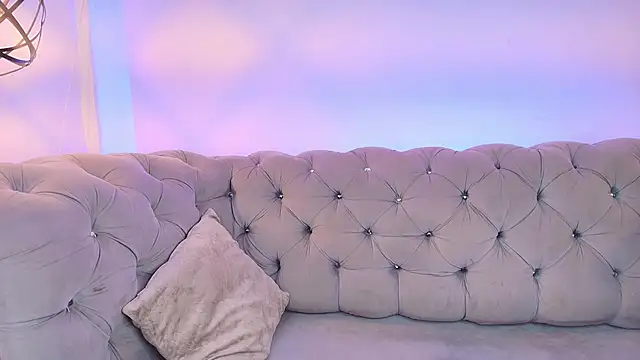 Snapshot of Fluffy_Bubble21 chatting on September 2025 03:40:01 AM Fluffy Bubble21 online show from September 2025 03:40:01 AM