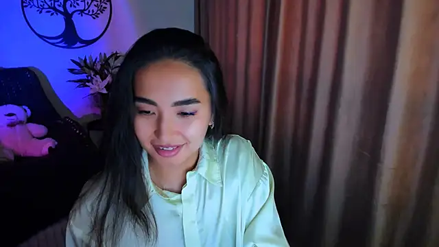 worldofkim online show from October 2025 09:26:02 AM