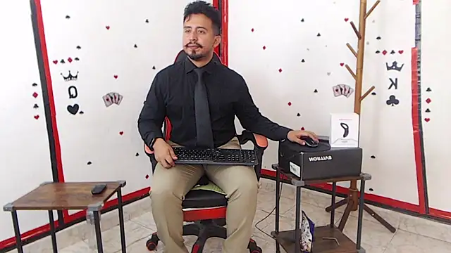 Snapshot of KalethBigDick chatting on January 2025 04:19:02 PM KalethBigDick online show from January 2025 04:19:02 PM