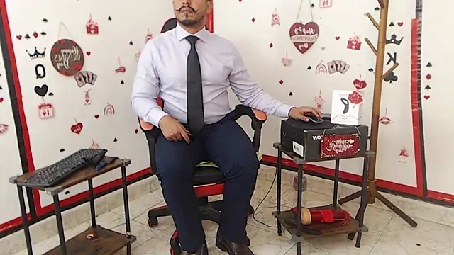 Snapshot of KalethBigDick chatting on February 2025 01:05:01 PM KalethBigDick online show from February 2025 01:05:01 PM