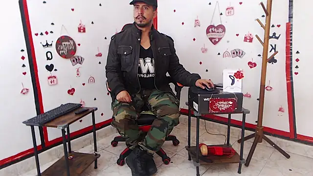 Snapshot of KalethBigDick chatting on February 2025 11:22:02 AM KalethBigDick online show from February 2025 11:22:02 AM