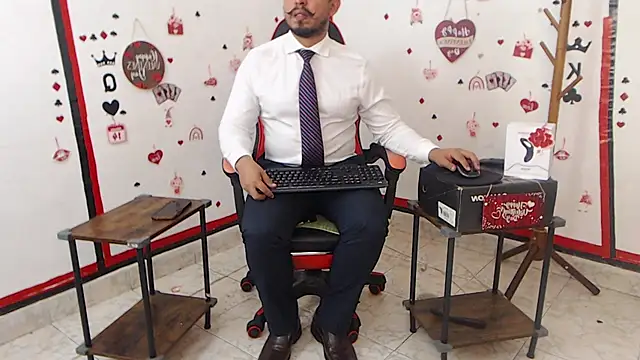 Snapshot of KalethBigDick chatting on March 2025 10:27:02 PM KalethBigDick online show from March 2025 10:27:02 PM
