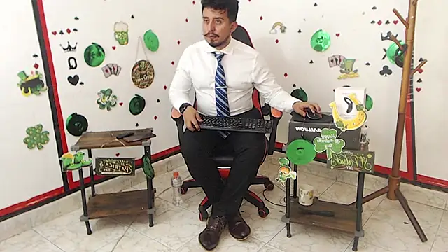 Snapshot of KalethBigDick chatting on March 2025 11:09:01 PM KalethBigDick online show from March 2025 11:09:01 PM