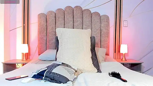CheryHandsome online show from July 2026 06:43:02 PM