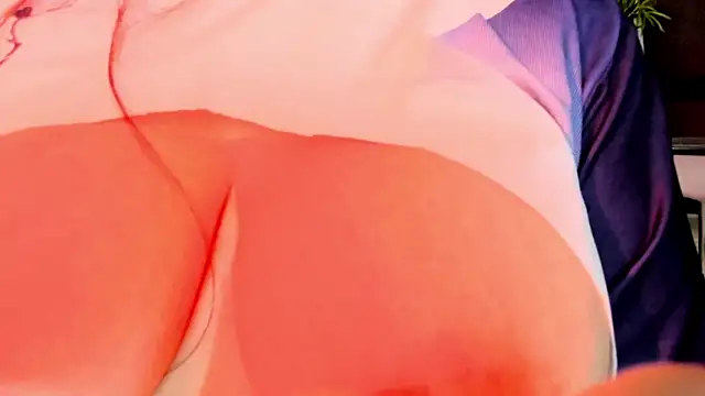 Snapshot of Miia_Thompsonn chatting on March 2025 06:23:01 AM Miia Thompsonn online show from March 2025 06:23:01 AM