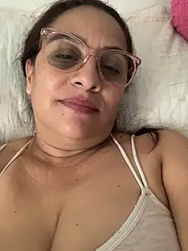 brendasexywet online show from September 2025 03:56:01 PM