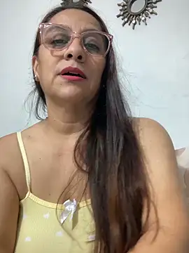 brendasexywet online show from November 2025 02:33:01 AM