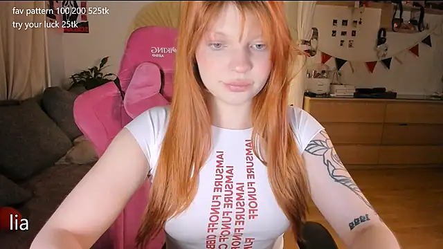 lil lia online show from February 2026 06:39:01 PM