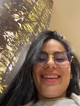 Snapshot of Miah_gomez_ chatting on January 2025 10:08:02 PM Miah gomez online show from January 2025 10:08:02 PM