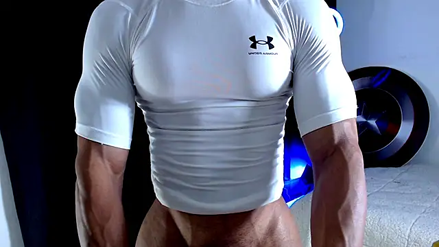 Antonywebb94 online show from November 2025 04:28:02 PM