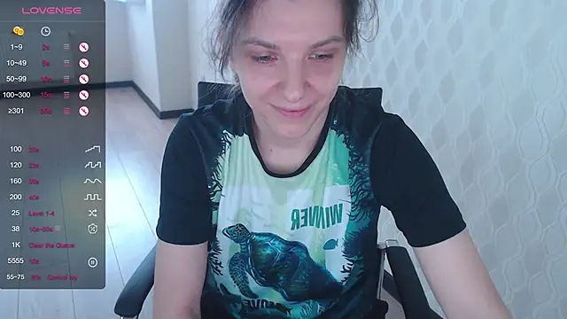 LisaHeart online show from October 2025 11:32:02 AM