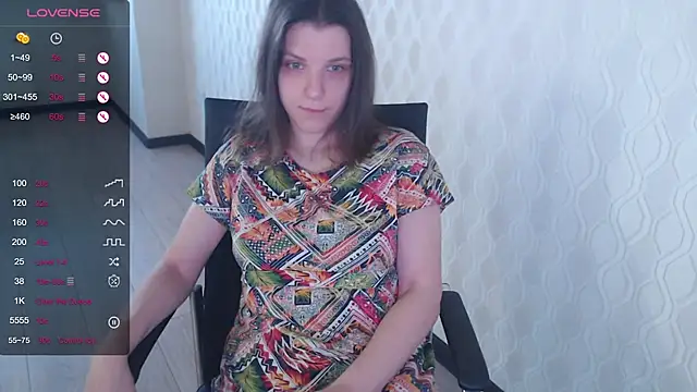 Snapshot of LisaHeart chatting on August 2026 04:44:01 PM LisaHeart online show from August 2026 04:44:01 PM