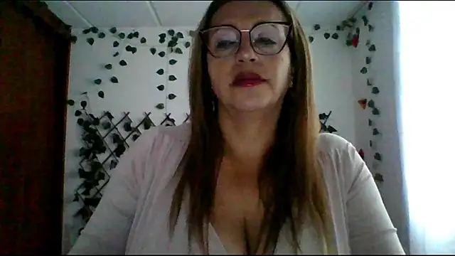 RossanaLionheart online show from November 2025 07:34:02 PM