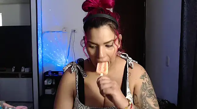 CarolinaRincon online show from February 2025 06:44:02 PM