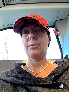 eveangelll online show from November 2025 08:04:02 AM