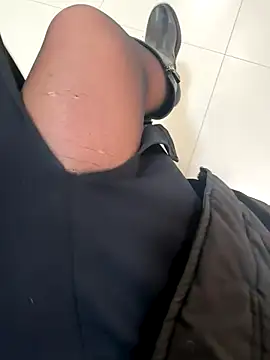 eveangelll online show from November 2025 07:58:01 AM