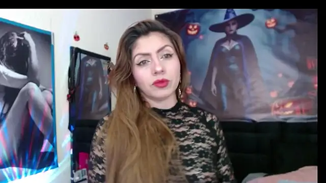 AnthonelaBella online show from October 2025 12:12:02 PM