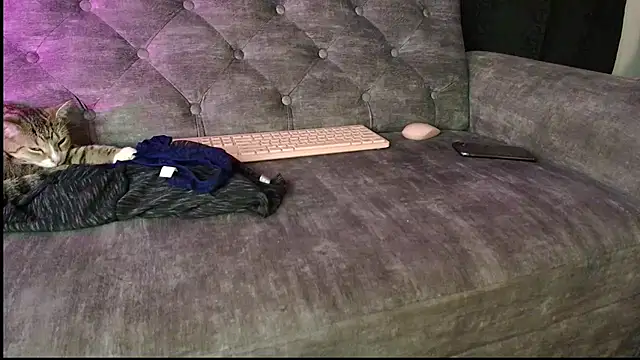 Snapshot of unu_nai chatting on November 2025 01:19:01 AM unu nai online show from November 2025 01:19:01 AM