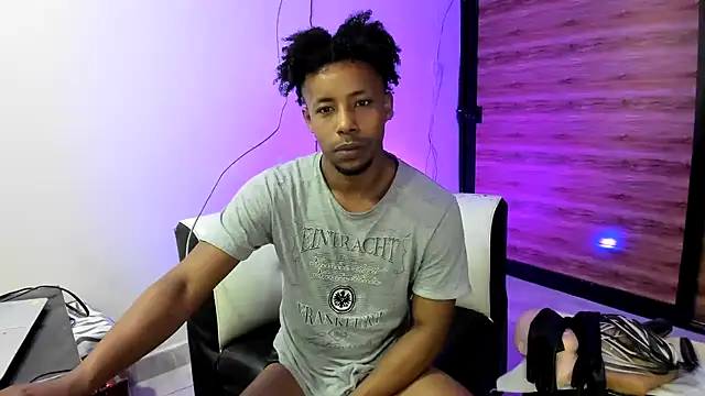 AlejoKhalifa  online show from March 2025 09:07:02 AM