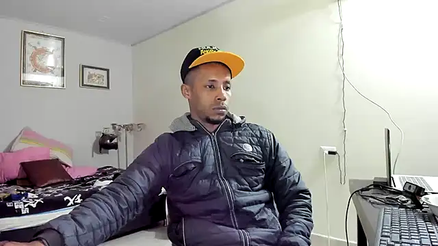 AlejoKhalifa  online show from March 2025 03:02:02 PM