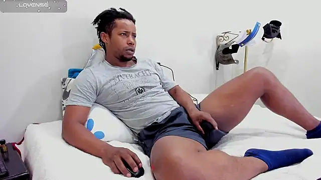 AlejoKhalifa  online show from September 2025 09:56:01 AM