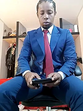 AlejoKhalifa  online show from April 2026 10:32:02 AM