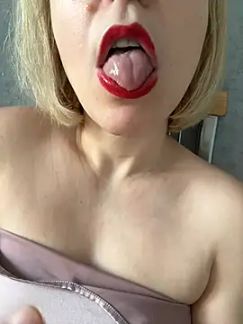 Yourdirtybitch online show from January 2025 08:22:01 AM