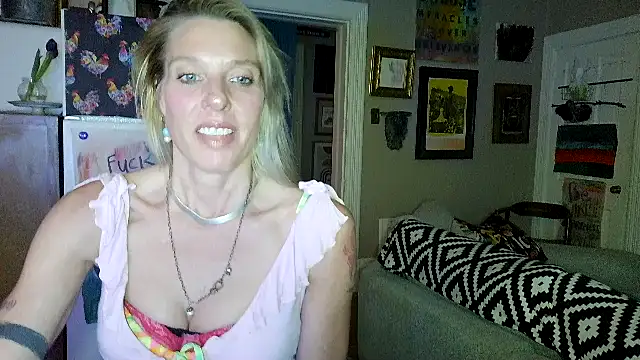 Glamazonx online show from March 2026 01:20:02 AM