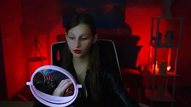 EllaHorton online show from February 2025 12:51:02 PM