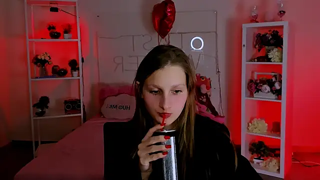 EllaHorton online show from February 2025 04:53:02 PM