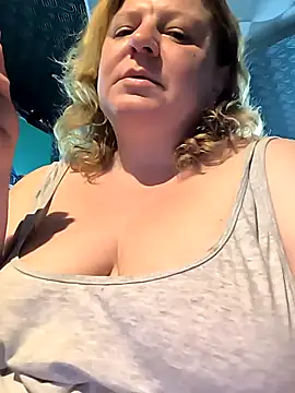jusichka online show from February 2025 10:34:01 PM