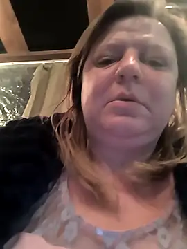 jusichka online show from April 2026 05:50:02 PM