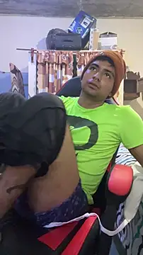 yObal-hot online show from April 2026 05:44:02 PM