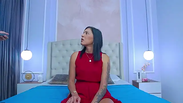 JoannaCox online show from October 2025 07:11:02 PM