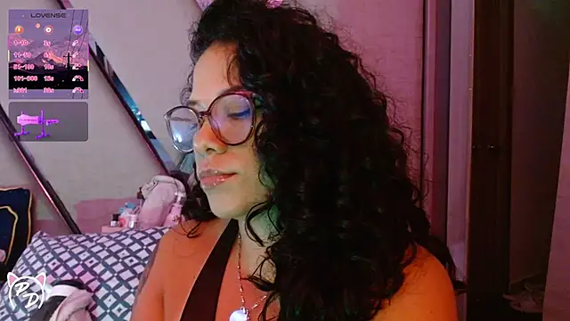 Snapshot of paula_daniela1 chatting on July 2026 10:02:02 PM paula daniela1 online show from July 2026 10:02:02 PM