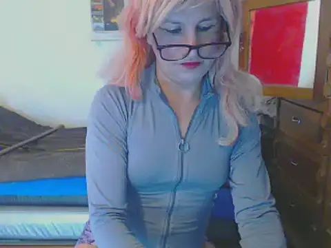 Snapshot of LorenJade chatting on February 2025 04:14:02 AM LorenJade online show from February 2025 04:14:02 AM