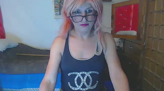 Snapshot of LorenJade chatting on February 2025 07:07:01 AM LorenJade online show from February 2025 07:07:01 AM