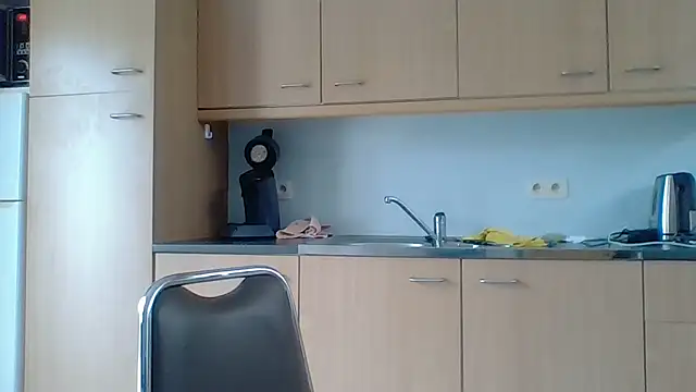 Snapshot of bertolini chatting on June 2026 10:52:02 AM bertolini online show from June 2026 10:52:02 AM