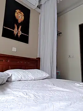 Sexy-Aljan online show from December 2024 12:44:01 PM