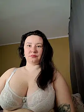 AlexaLexie online show from April 2026 07:11:01 AM