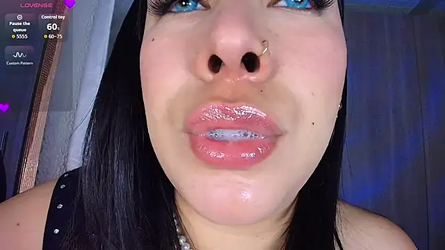 leahtemptation3 online show from September 2025 10:17:01 AM