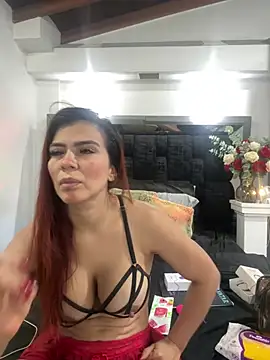 Snapshot of Arianna_Jones1 chatting on July 2026 11:08:01 PM Arianna Jones1 online show from July 2026 11:08:01 PM