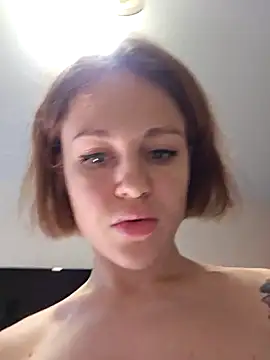 Snapshot of BabySPieS chatting on September 2025 07:34:01 AM BabySPieS online show from September 2025 07:34:01 AM