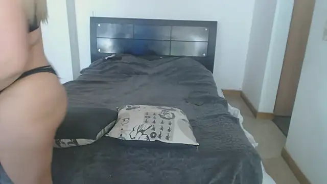 sexy girls1 online show from February 2026 03:26:02 PM