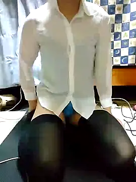 dmmsuzu95 online show from December 2024 04:09:01 AM