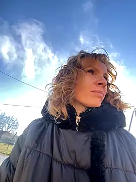 Anita-Smith online show from November 2025 08:13:02 AM