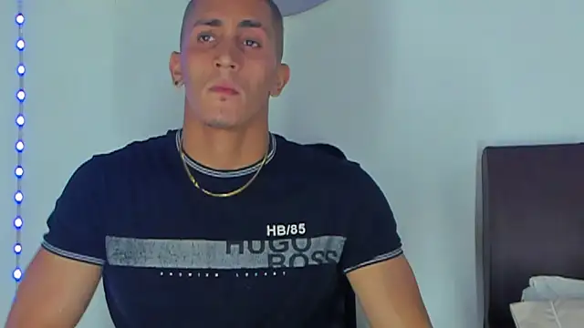 MikeRoss7777 online show from December 2024 12:29:02 PM