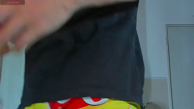 MikeRoss7777 online show from October 2025 10:21:02 PM